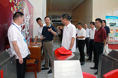 IMG_4483A.jpg