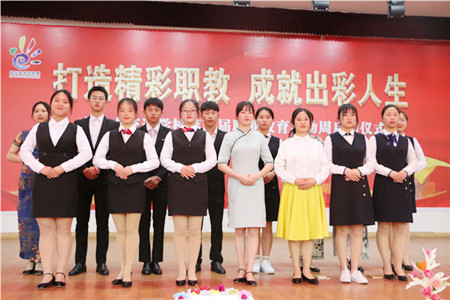 交校文化節(jié)2(華婷婷)_副本.jpg